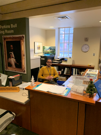Image of the PAMA receptionist and archivist Jacob Keszei.